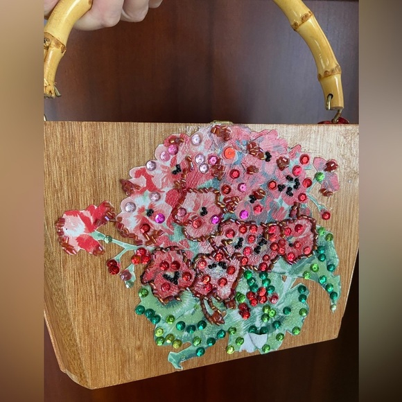 Converted Cigar Box Wooden Purse Marked “Work of Geraniums” - Picture 2 of 12